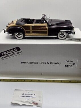 Danbury Mint 1:24 scale 1948 Chrysler Town & Country Convertible (Regal Maroon)